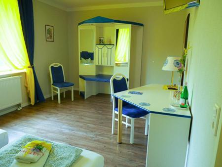 Hotel & Ristorante Positano Radeburg المظهر الخارجي الصورة