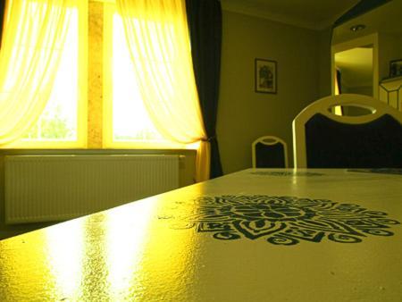 Hotel & Ristorante Positano Radeburg المظهر الخارجي الصورة