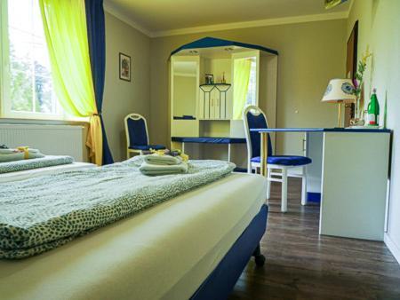 Hotel & Ristorante Positano Radeburg المظهر الخارجي الصورة
