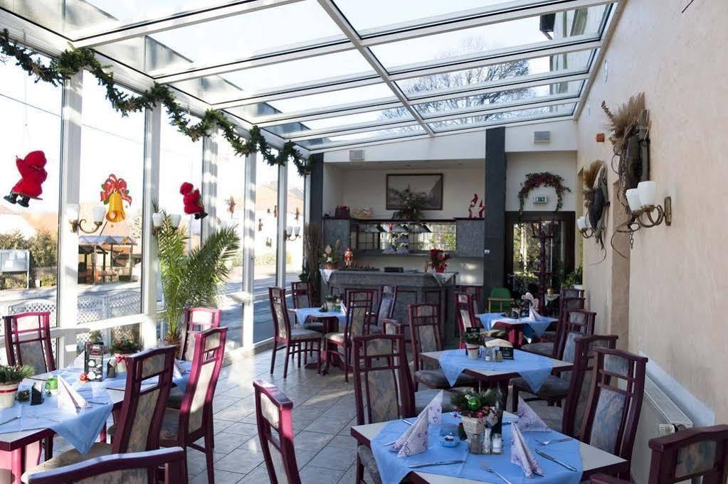 Hotel & Ristorante Positano Radeburg المظهر الخارجي الصورة